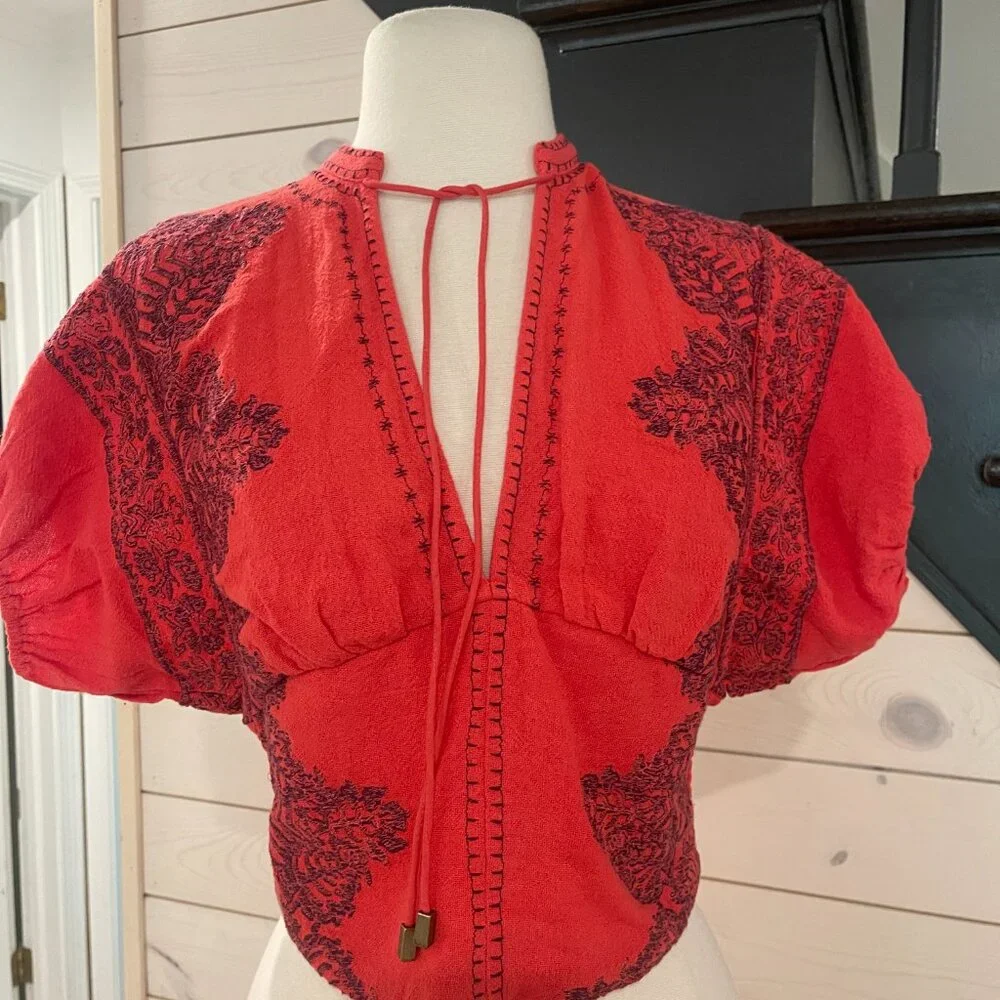010 Free People Temecula Printed Embroidered Top NWOT Size XS